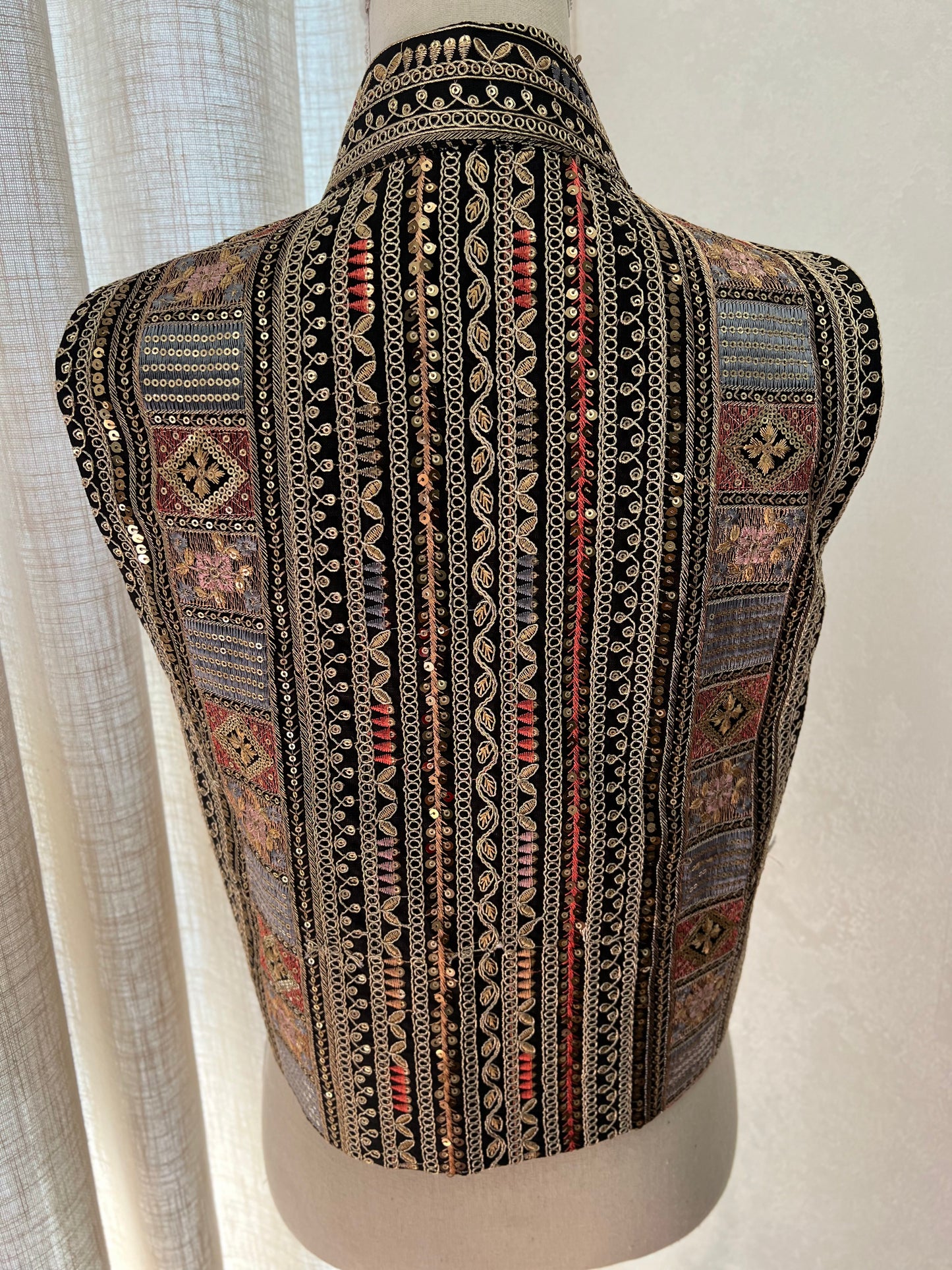 Jasmeen Vest